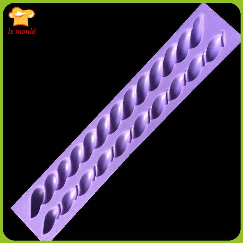 

Spiral Double Sugar Chocolate Cake Silicone Mold DIY Baking Tools Twine Cake Surrounding