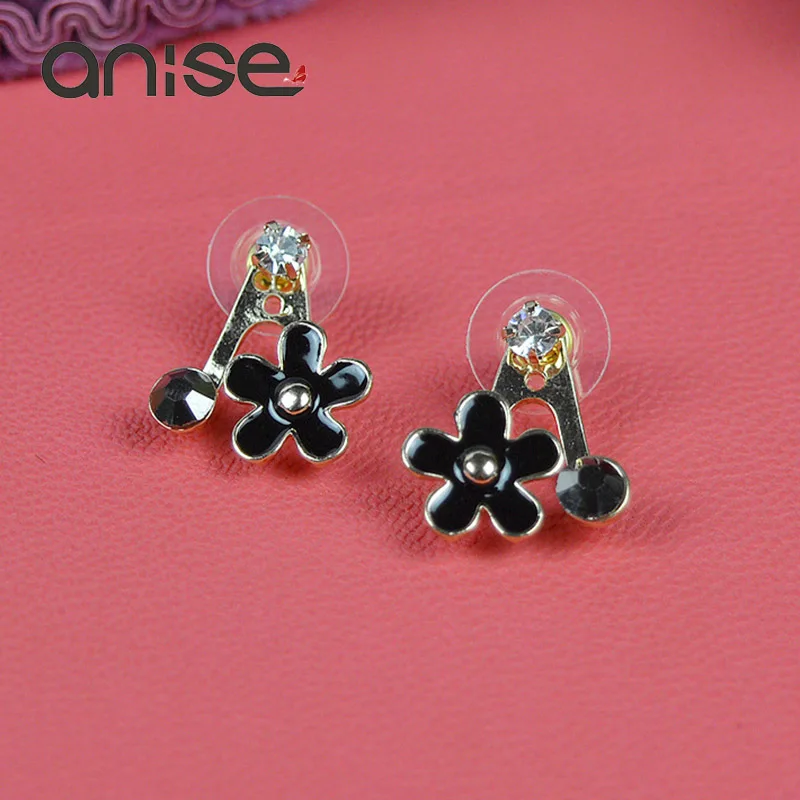 Женские классические серьги-гвоздики Anise белые черные серьги с эмалью и цветком