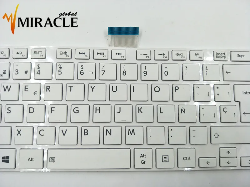 Ремонт You Life P/N:MP-11B56E0-9201A для Toshiba Satellite L70-A L70D-A SP Испанская версия с белой рамкой
