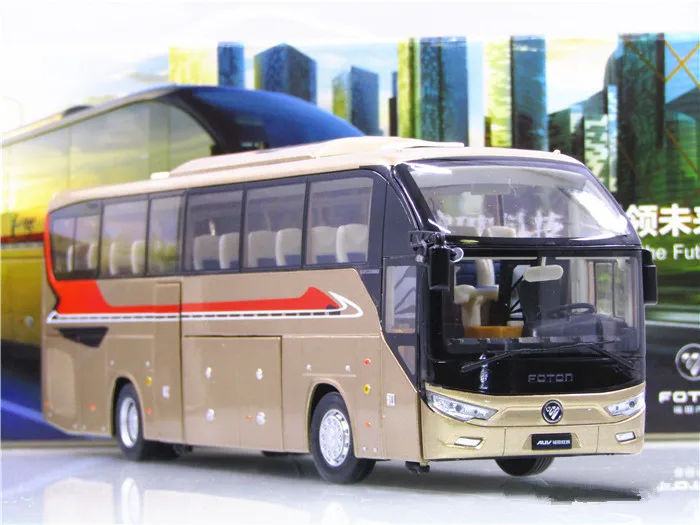 Коллекционная модель из сплава подарок масштаб 1:36 Foton BJ6122U8BKB двухслойный