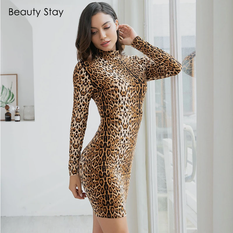 Женское платье с леопардовым принтом Beauty Stay осеннее из полиэстера выше колена