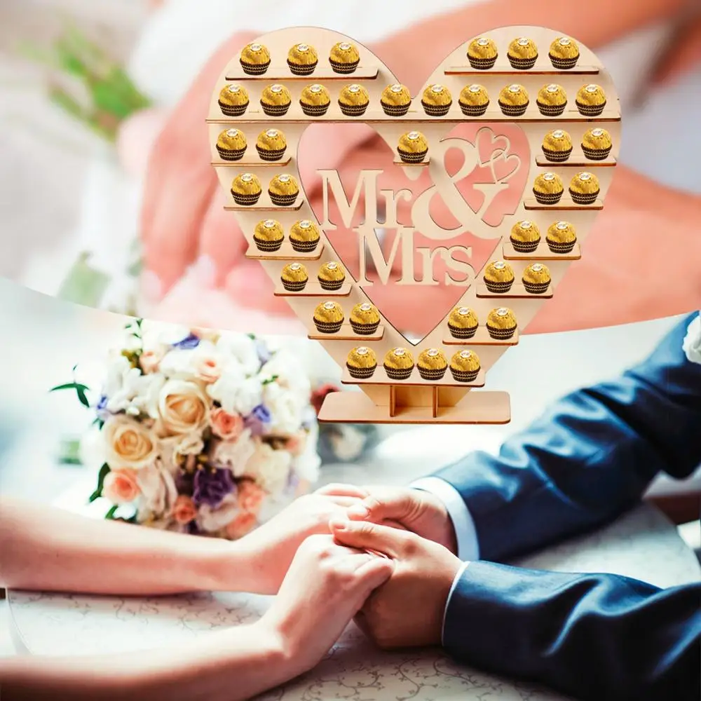 Подставка для демонстрации шоколада Mr & Mrs деревянная елка с сердечками Свадебные