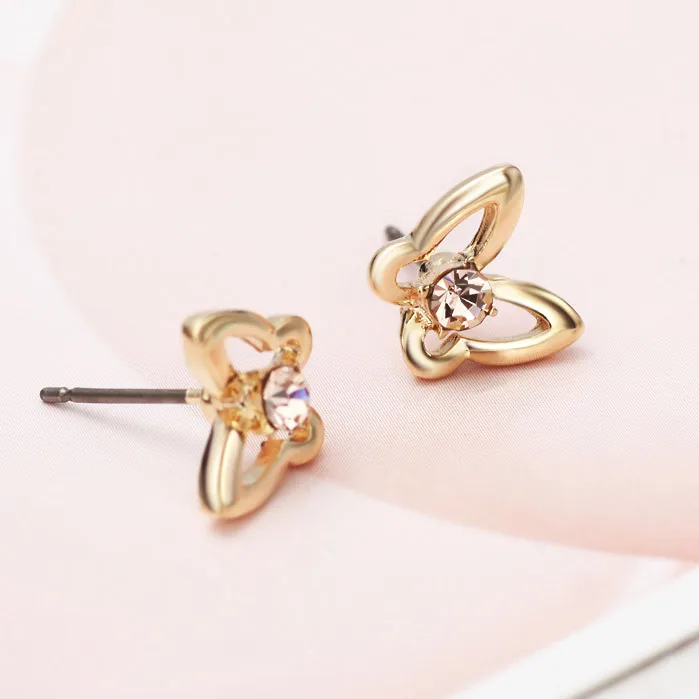 Neoglory цинковый сплав чешские Стразы Бабочка серьги гвоздики для женщин