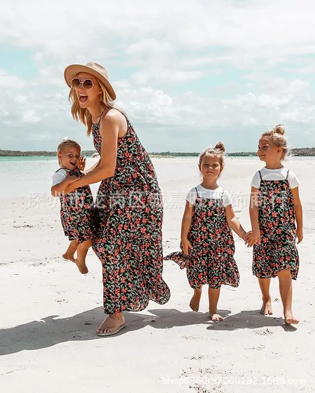 Семья MatchingMom платье для матери и дочери одежда мамы дочки с цветочным принтом