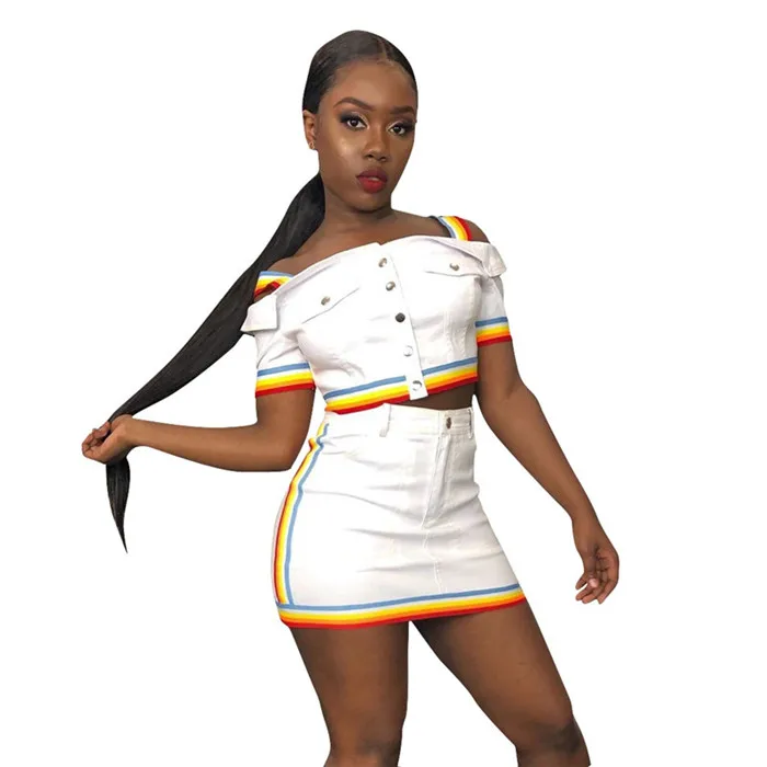 Женский пикантный комплект из двух предметов летний с юбкой белый укороченный