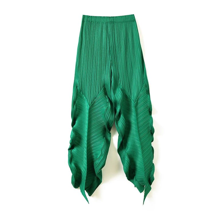 Elastic stitching of children in Sanzhai folded kelp pants