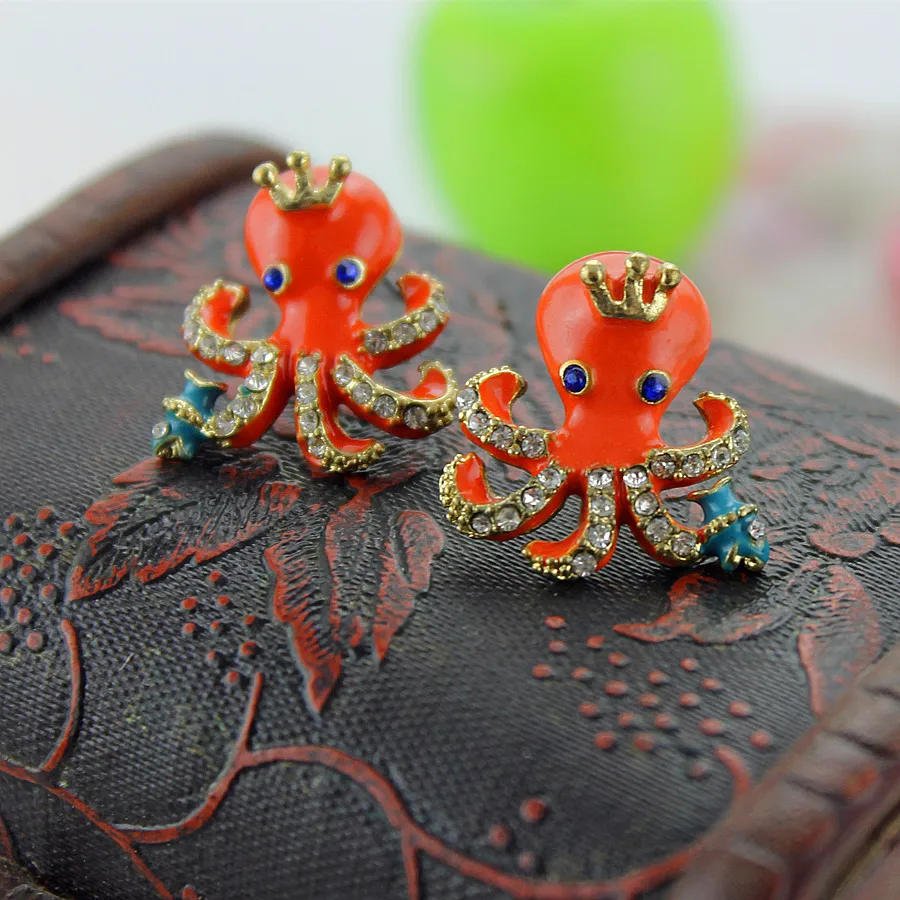 Модные серьги гвоздики 2014 новые модные и чистые свежие элегантные с осьминогом
