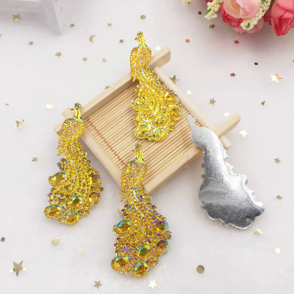Yellow Новинка, 5 шт., AB, резина, 3D, блестящие, красивые, павлин, с плоской задней стороной, стразы, скрапбук, сделай сам, для свадьбы, 2 отверстия, украшения, изготовление ювелирных изделий, PW27 - Цвет: Yellow