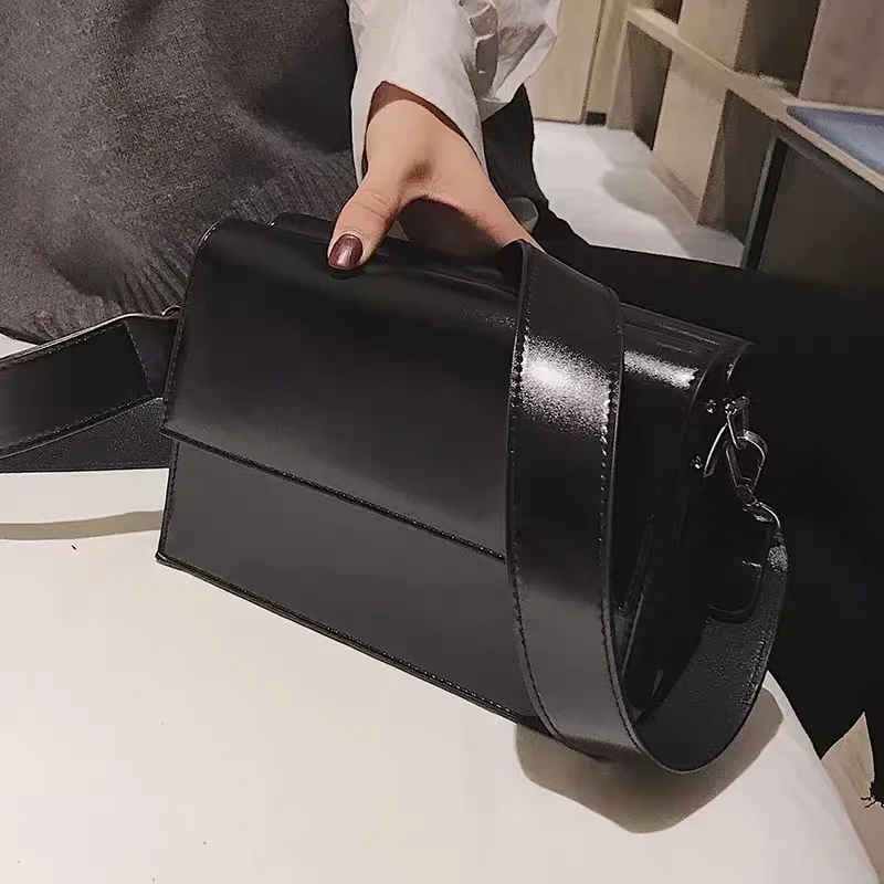 Новая женская сумка простая широкая на плечо маленькая квадратная | Багаж и сумки