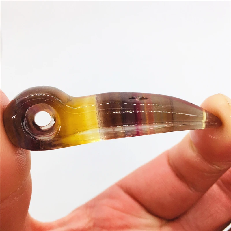 fluorite 6 см Природный Флюорит кристалл резьба ворона хрустальный череп рейки Целебный Камень драгоценный камень коллекция - Цвет: fluorite