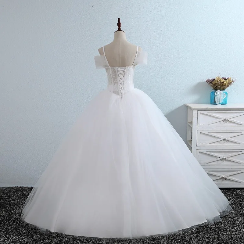 Тонкое Платье трапециевидной формы с лямками и прозрачными на шнуровке длиной до