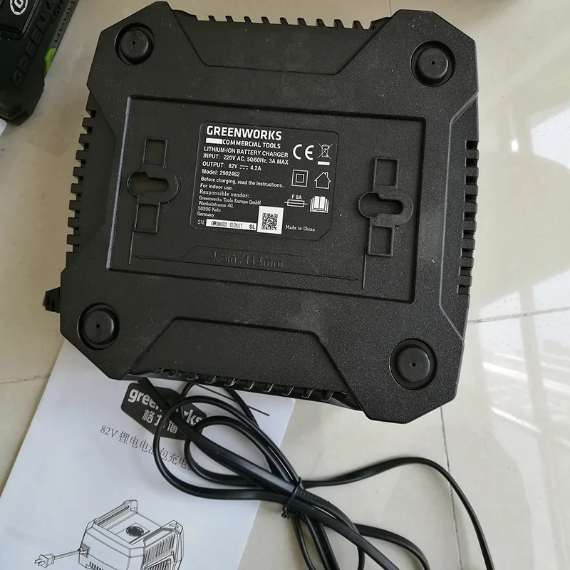Беспроводная бензопила GreenWorks Pro GCS180 2001902 82V 18 дюймов литий-ионный аккумулятор 5 Ач
