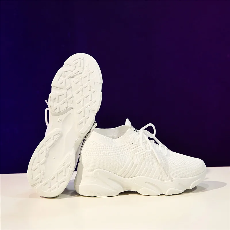 

2009 New Summer Female Breathable Knitted Net Shoes