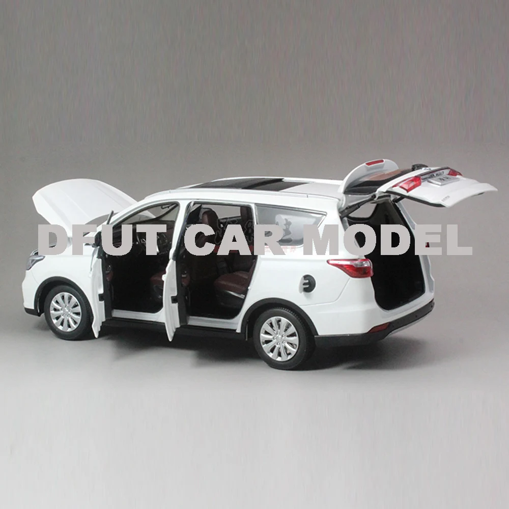 Литая 1:18 модель игрушечного автомобиля из сплава CS75 MPV Детские Игрушечные Машинки оригинальные авторизованные подлинные детские игрушки