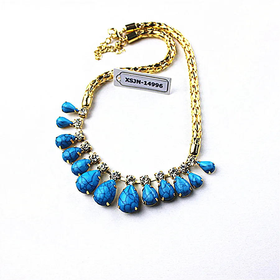 Синее великолепное благородное популярное романтичное ожерелье в форме капли