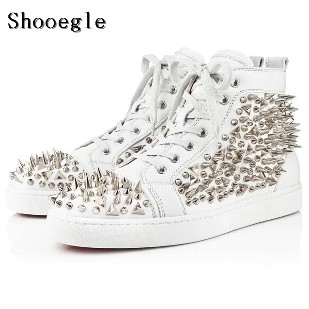 SHOOEGLE/черные/белые кожаные мужские туфли с заклепками Высокие модные кроссовки на