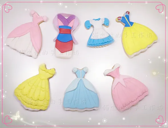 Цельнокроеное платье для принцессы резак печенья из молд-металла вечерние