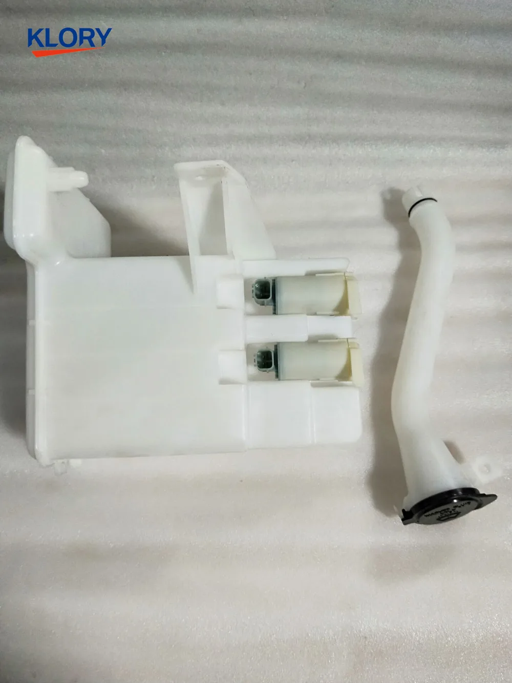 

5207100XS56XA WASHER RESERVER ASSY great wall florid