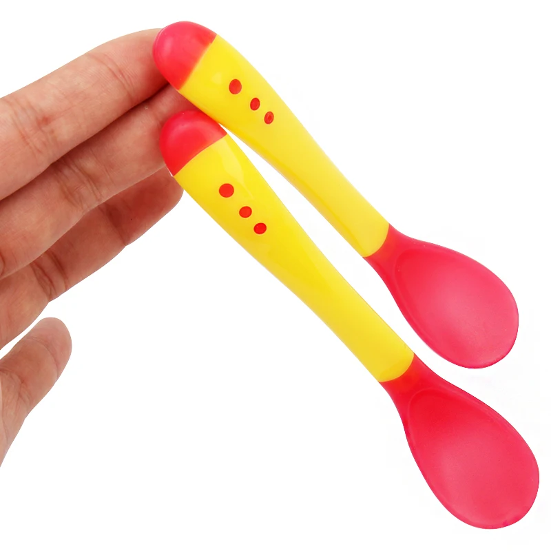 Силиконовая ложка для кормления меняющая цвет с датчиком тепла | Мать и ребенок