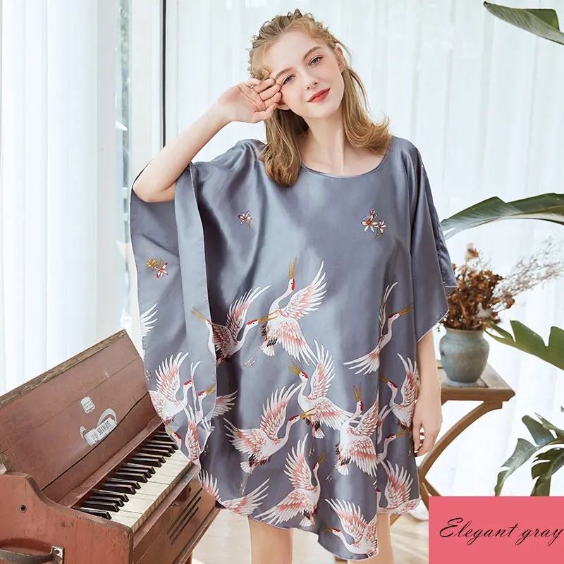 Women's sleepwear princess Simulated Silk Sleepwear Ladies Summer Bat Sleeve Sleeping Skirt Ladies Large Housewear nightwear - Цвет: Elegant Gray