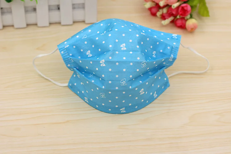 10 шт./компл. Пёс из мультфильма одноразовые маски Kawaii печатных трехслойная Нетканая пыли Защитная маска, способный преодолевать Броды для взрослых детей обувь для мужчин и женщин