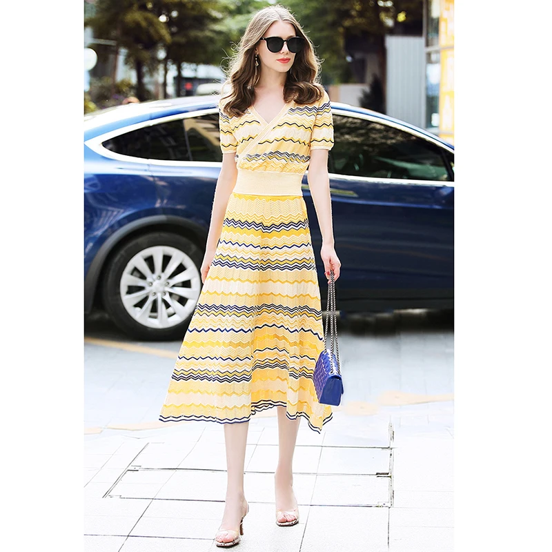 2019 осенний Женский вязаный Топ и короткая юбка женский полосатый костюм из двух