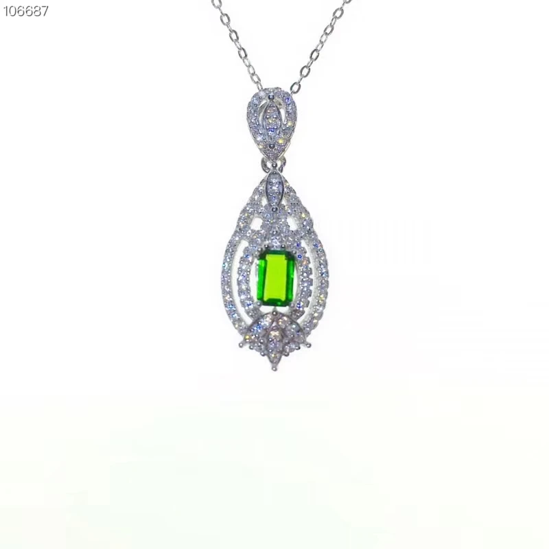 Шикарный прозрачный зеленый диопсид драгоценный камень кулон для ожерелья
