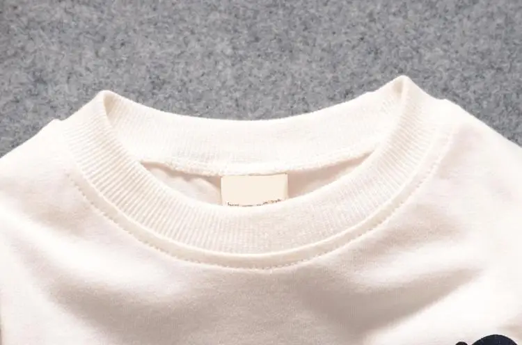 Комплекты одежды для маленьких мальчиков и девочек зеленые модные весенне