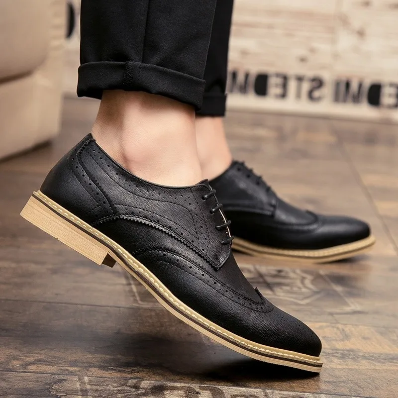 Black Dress Shoes Merkmak/Летние кожаные Мужские модельные туфли с перфорацией типа «броги»; повседневные мужские оксфорды в британском стиле; мужская деловая Обувь На Шнуровке; обувь на плоской подошве - Цвет: Black Dress Shoes