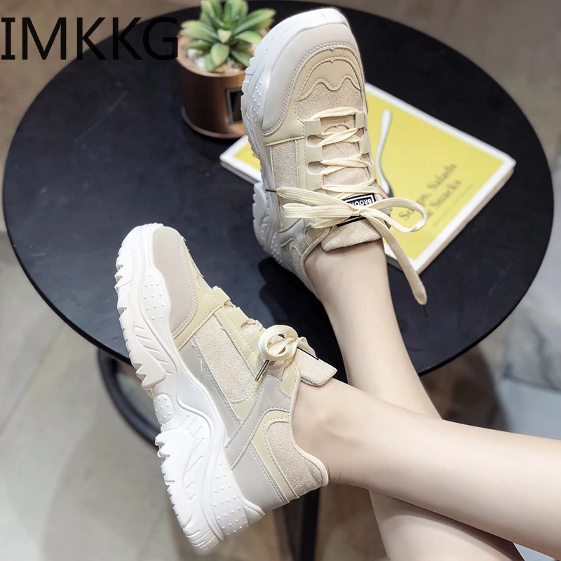 Женские кроссовки на платформе повседневные дышащие шнуровке модель Y10198 осень