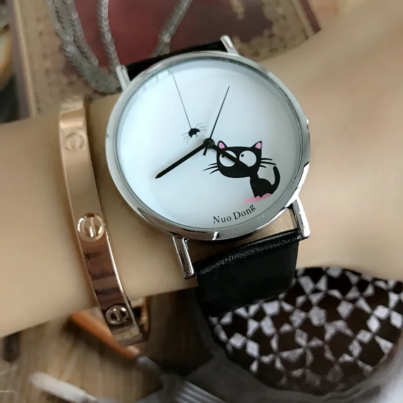 Новинка 2016 женские повседневные часы с изображением маленького человека паука