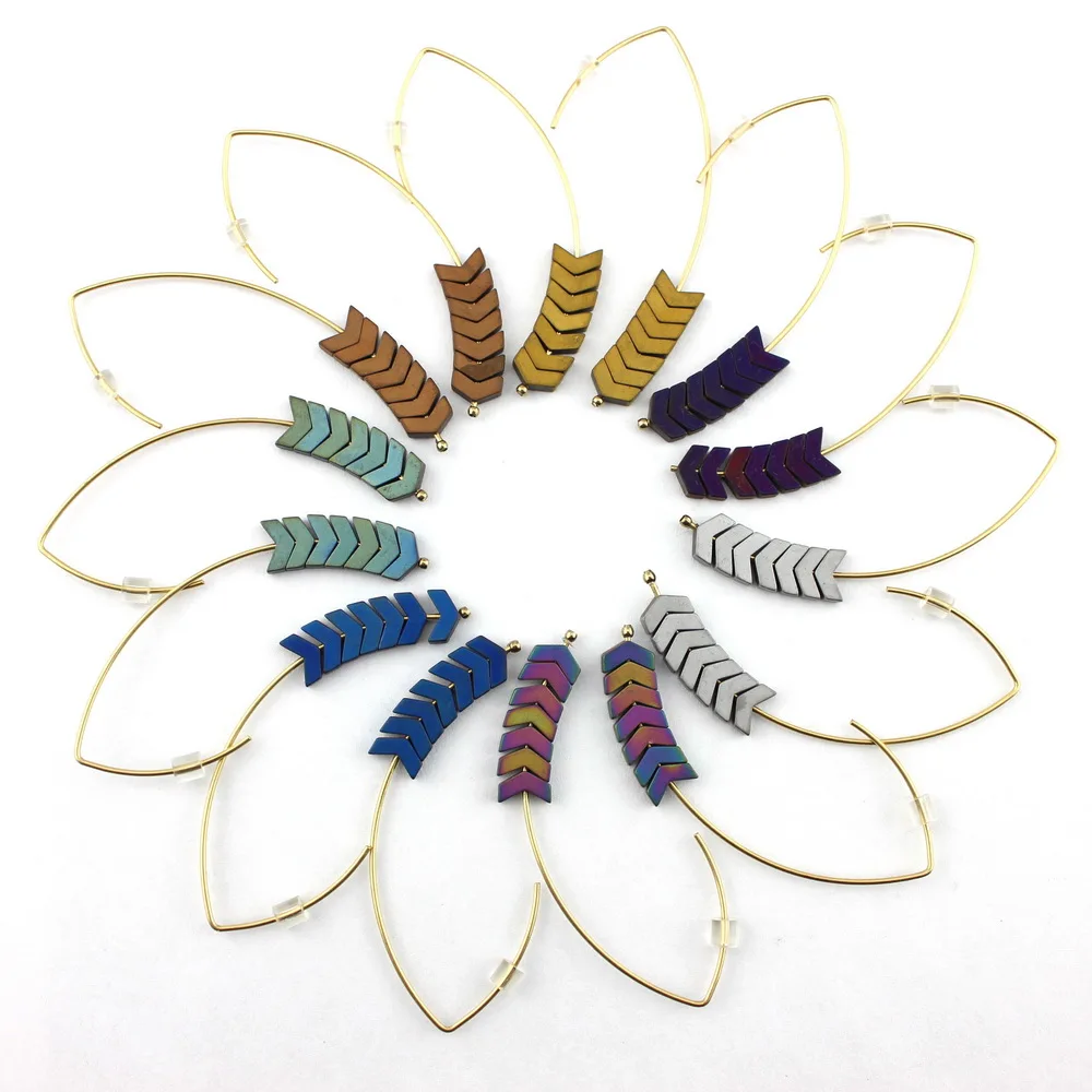 Женские серьги подвески из природного камня с зеленой стрелой Винтажные