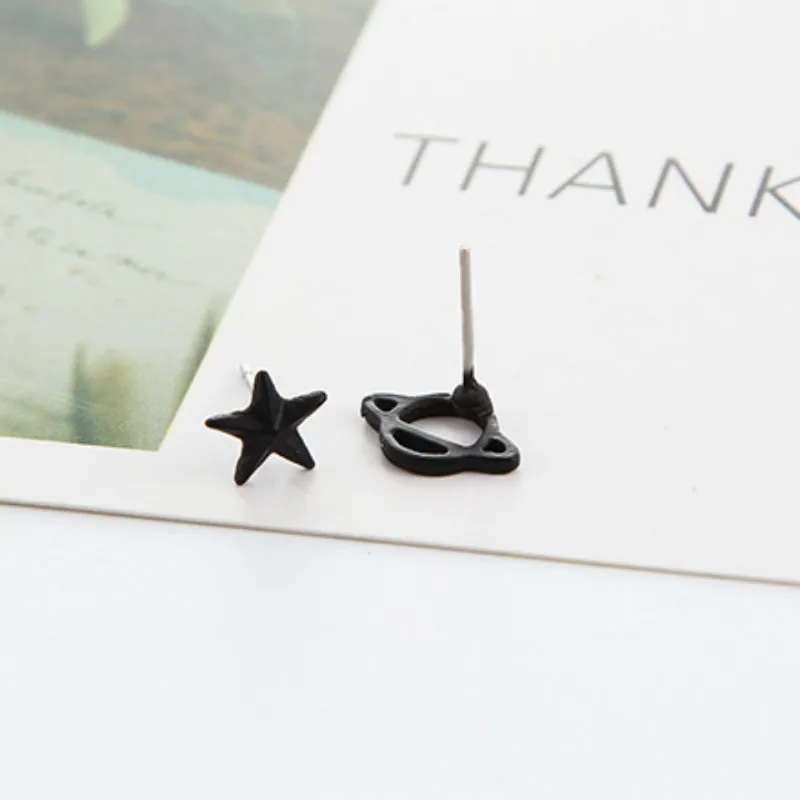 

New Creative Universe Planet Black Gun Plated Star&Saturn Space Piercing Earrings Sets brincos For Women Fashion Jewelry