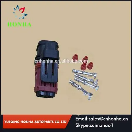 Бесплатная доставка 10 шт./лот 1337352-1 PA66 чёрный 4-контактный гнездовой