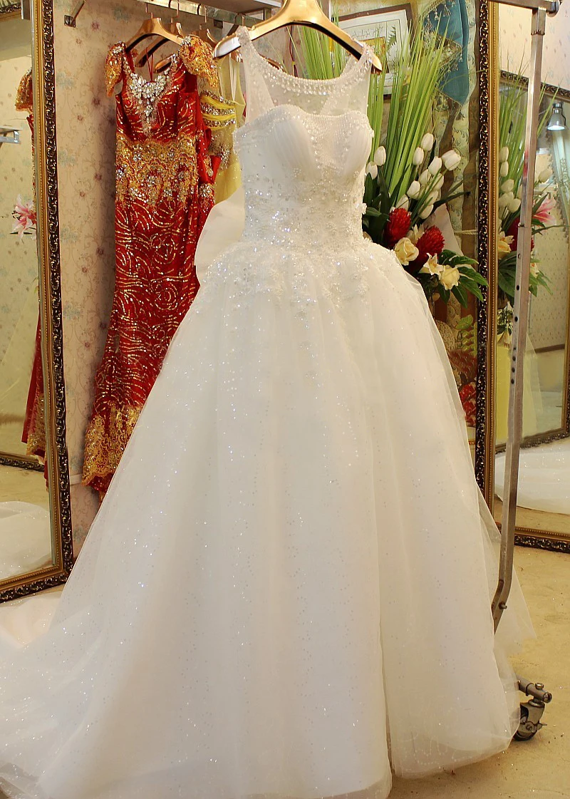 Свадебное платье с кружевом вышивкой и бисером | Свадьбы торжества