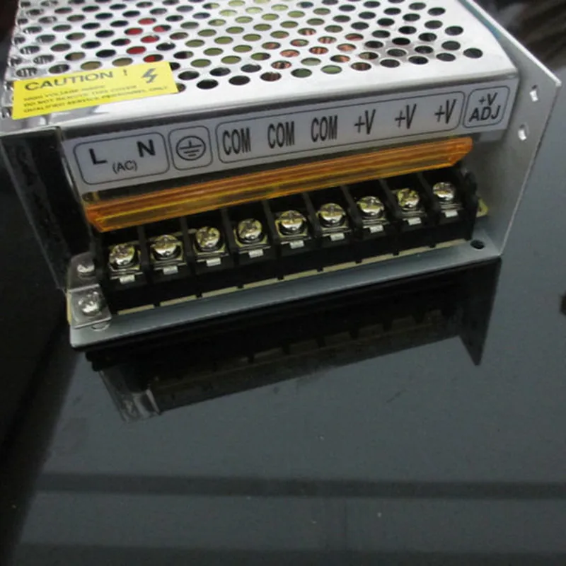 Всего 1 шт. 100% Фирменная Новинка 5 V 40A 200 W для ws2801/ws2812b/2812b/lpd8806/apa102 led переключатель
