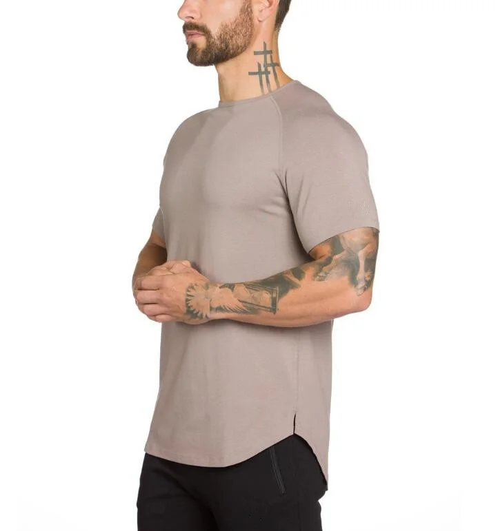 

2019 Summer New mens gyms T shirt Slim fit Bodybuilding and Fitness Fashion Male Short sleeve cotton clothing Brand Tee Tops