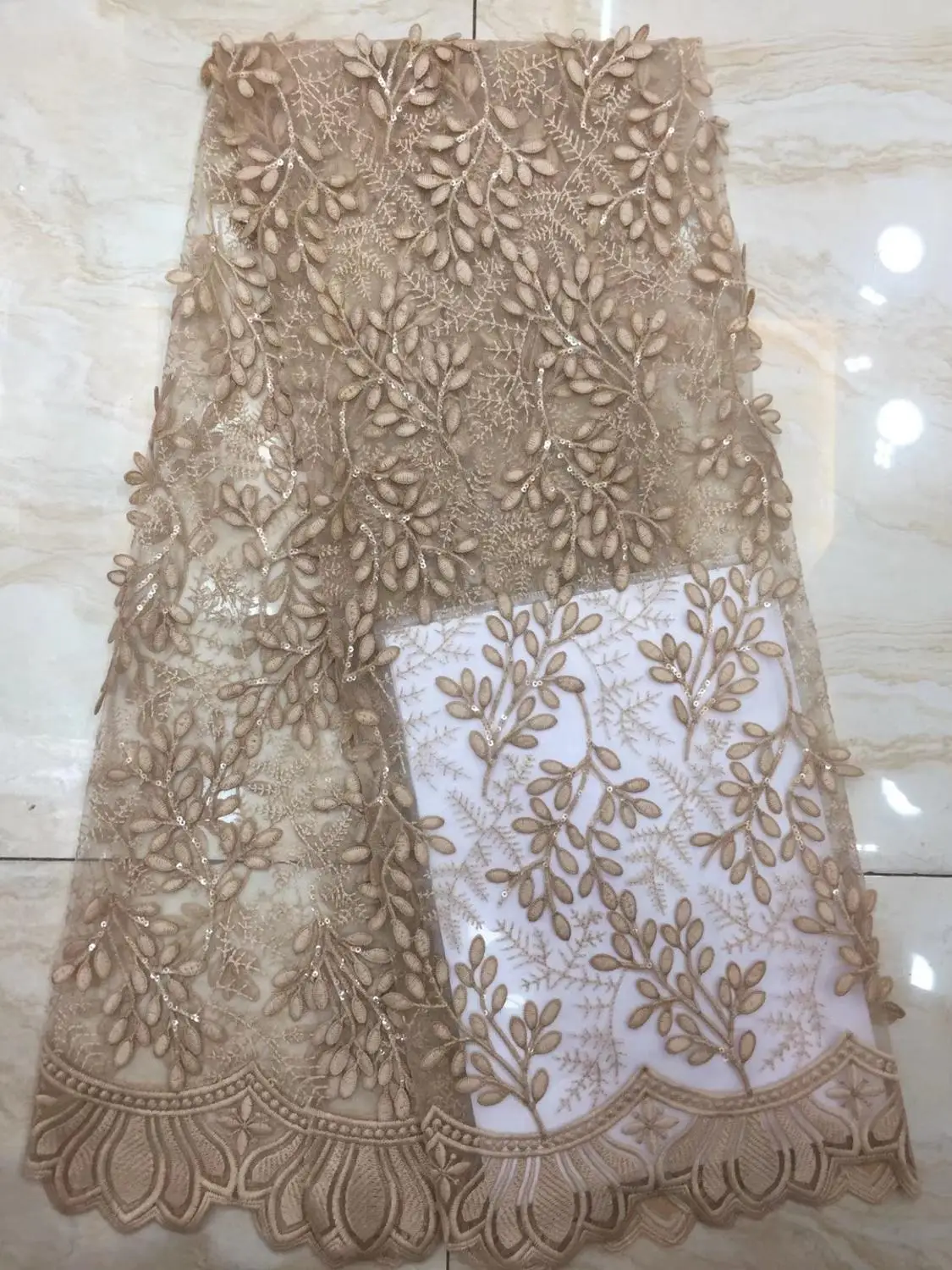 

African Lace Fabric 2019 Embroidered Nigerian Laces Fabric Bridal High Quality French Tulle Lace Fabric For Women JIAXJUL113
