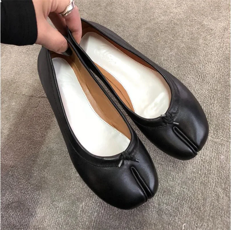 Женские лоферы на плоской подошве из натуральной кожи черные красные