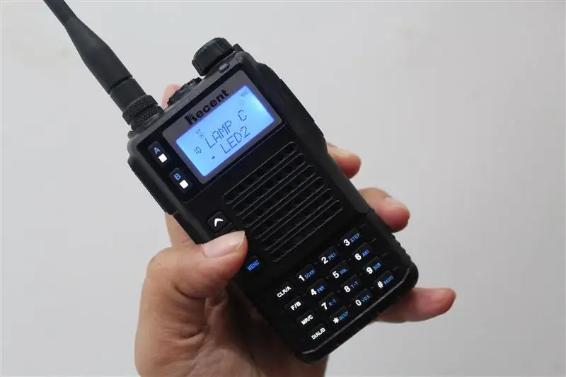 TS689 10 ватт мощность трехдиапазонная рация двухсторонний радиопередатчик с DTMF/ANI/Scramble функция+ литий-ионный аккумулятор