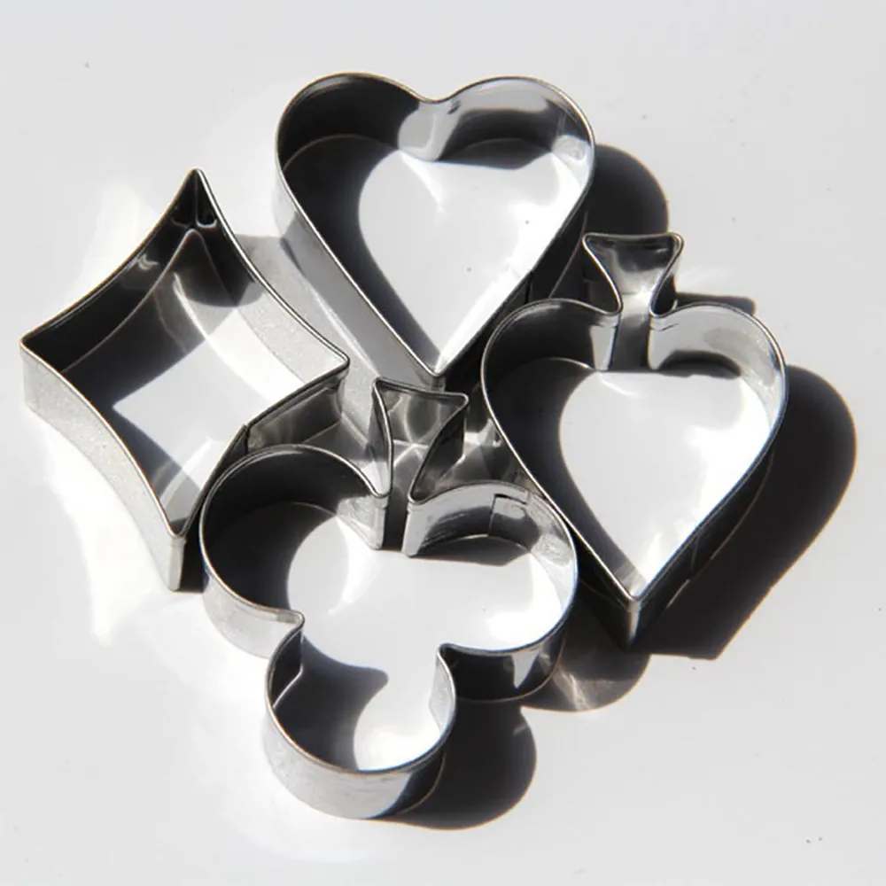 4pcs Cookie Cutter Tools Aluminium Alloy Gingerbread Shaped Holiday Biscuit Mold Egg Cooker Kitchen cake Decorating Tool 6.25 | Дом и сад