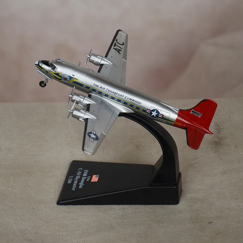 1/200 Classic C 54 SKYMASTER ATC Дуглас Воздушная транспортная команда модели самолетов бойцов
