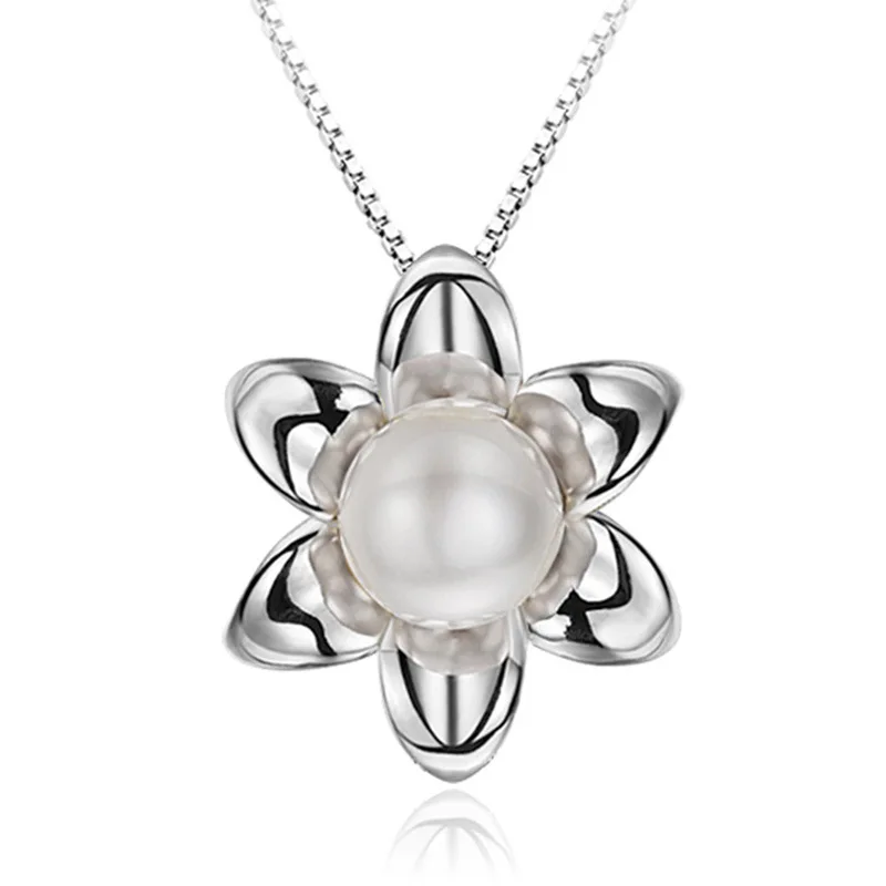 

925 Sterling Silver New Fashion Hollow Star Design Shiny Crystal Pendant Necklaces for Women Box Chain Jewelry Gift Wholesale