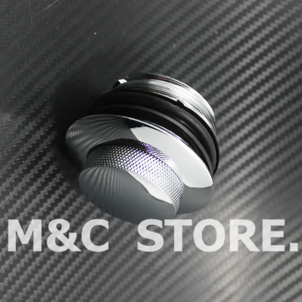 Крышка для топливного бака хромированная выдвижная с винтовым креплением