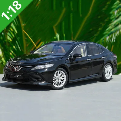 black Изысканный 1:18 Toyota восьмого поколения Camry спортивная версия модели сплава автомобиля, коллекционная машинка Модель украшения - Цвет: black