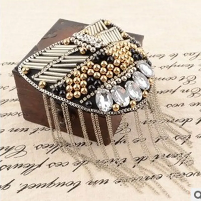 Панк для мужчин сплав кисточкой эполеты с бисером Кристалл эполета Наплечная