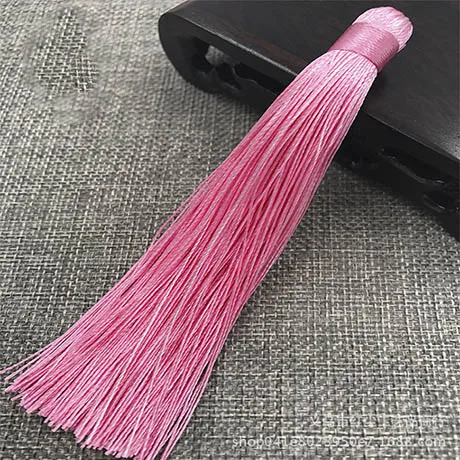 Pink 10 шт 22 см многоцветные базовые кисточки ручной работы полиэстер шелк кисточка для ювелирных изделий Подвески DIY Одежда/сумка кулон аксессуар - Цвет: Pink