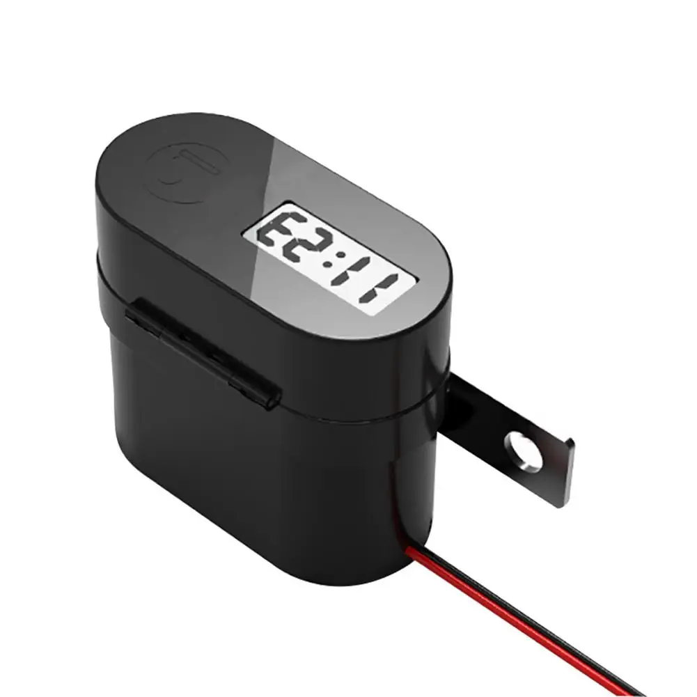 Мотоциклетная база для зажигалки 3,1A с двумя портами USB для зарядки мобильных телефонов и поддержкой функции защиты и времени.