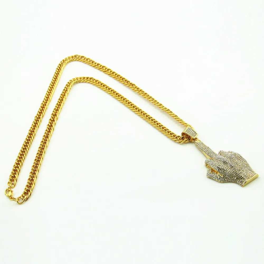 Мужская модель в стиле хип-хоп | Украшения и аксессуары