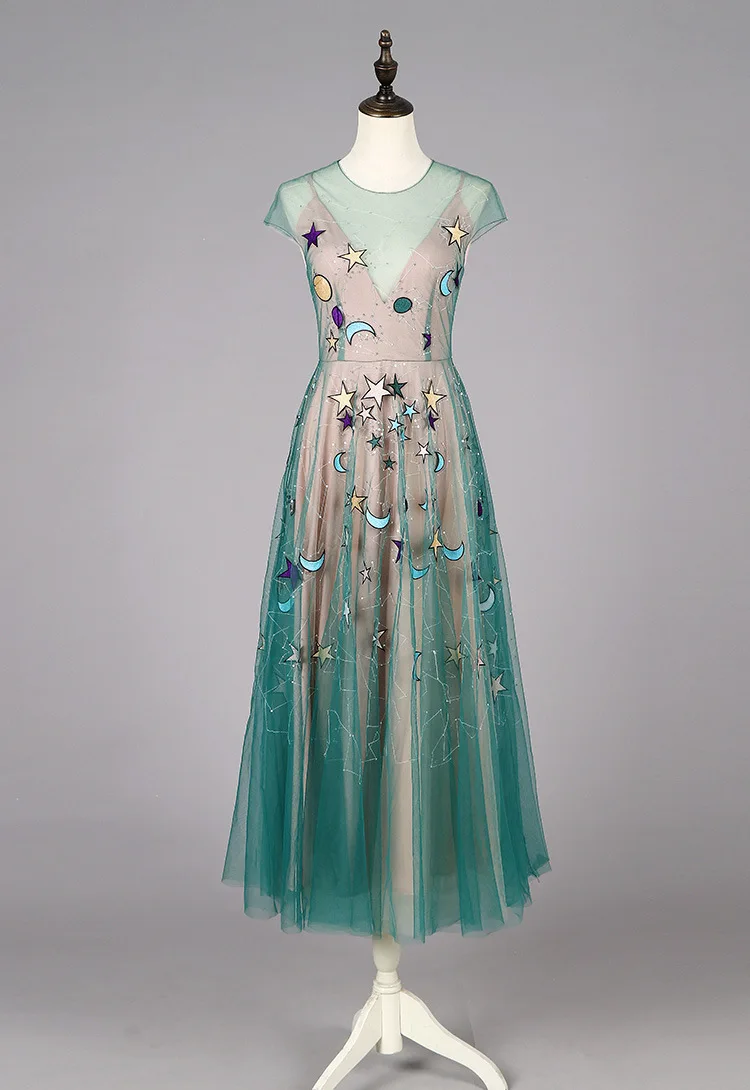 2018 Новый год моды увидеть хотя без рукавов луна звезды вышивка блестки длинное